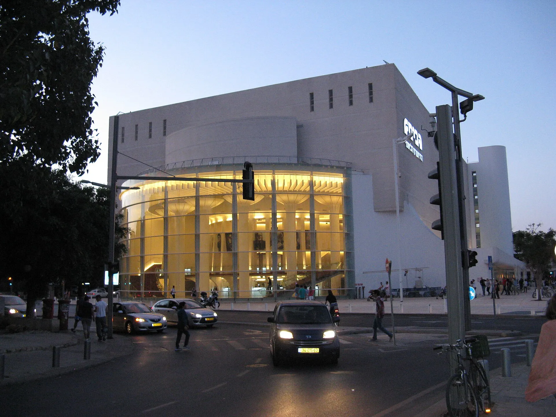 Habima Theatre Tel Aviv building